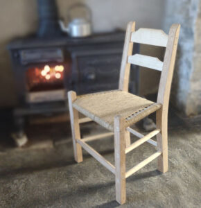 Irish Sugan Chair